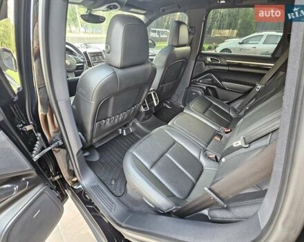 Порше Каен 2013 в Полтаве на Automoto.ua Черный Порше Каен, объемом двигателя 2.97 л и пробегом 258 тыс. км за 20950 $, фото 77 на Automoto.ua