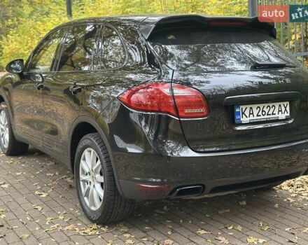 Порше Каен 2013 в Киеве на Automoto.ua Черный Порше Каен, объемом двигателя 3 л и пробегом 219 тыс. км за 25500 $, фото 18 на Automoto.ua