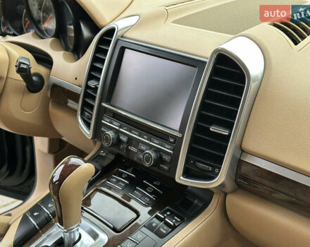 Черный Порше Каен, объемом двигателя 3.6 л и пробегом 160 тыс. км за 17500 $, фото 46 на Automoto.ua