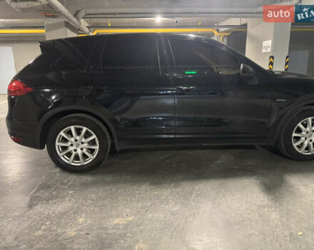 Черный Порше Каен, объемом двигателя 2.97 л и пробегом 234 тыс. км за 25200 $, фото 14 на Automoto.ua