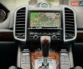 Порше Каен 2013 в Киеве на Automoto.ua Черный Порше Каен, объемом двигателя 4.13 л и пробегом 273 тыс. км за 23999 $, фото 49 на Automoto.ua