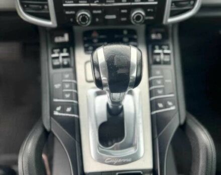 Черный Порше Каен, объемом двигателя 3.6 л и пробегом 89 тыс. км за 6700 $, фото 9 на Automoto.ua