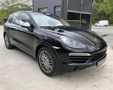 Чорний Порше Cayenne, об'ємом двигуна 3 л та пробігом 205 тис. км за 25490 $, фото 2 на Automoto.ua