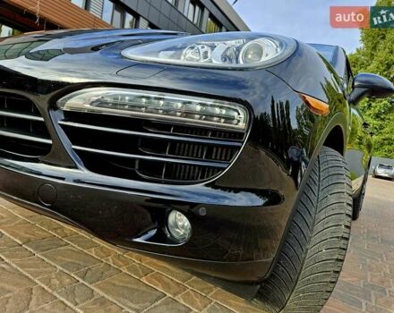 Порше Каен 2013 в Полтаве на Automoto.ua Черный Порше Каен, объемом двигателя 2.97 л и пробегом 258 тыс. км за 20950 $, фото 19 на Automoto.ua