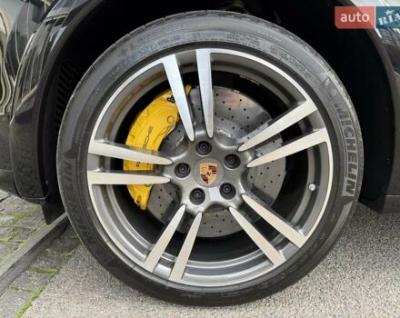 Черный Порше Каен, объемом двигателя 4.81 л и пробегом 43 тыс. км за 53000 $, фото 8 на Automoto.ua