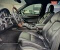 Порше Каен 2013 в Киеве на Automoto.ua Черный Порше Каен, объемом двигателя 4.13 л и пробегом 273 тыс. км за 23999 $, фото 24 на Automoto.ua