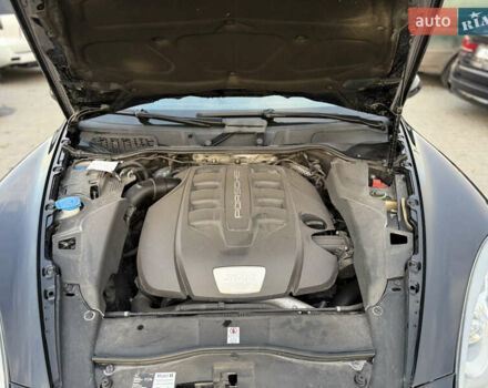 Порше Каен 2013 в Одессе на Automoto.ua Черный Порше Каен, объемом двигателя 3 л и пробегом 181 тыс. км за 26200 $, фото 26 на Automoto.ua