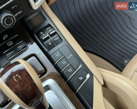 Черный Порше Каен, объемом двигателя 3.6 л и пробегом 160 тыс. км за 17500 $, фото 59 на Automoto.ua