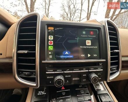 Порше Каен 2013 в Киеве на Automoto.ua Черный Порше Каен, объемом двигателя 3 л и пробегом 219 тыс. км за 25500 $, фото 9 на Automoto.ua