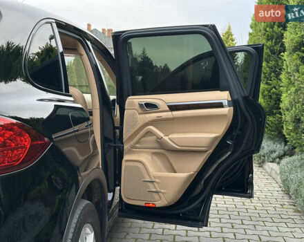 Черный Порше Каен, объемом двигателя 3.6 л и пробегом 160 тыс. км за 17500 $, фото 25 на Automoto.ua