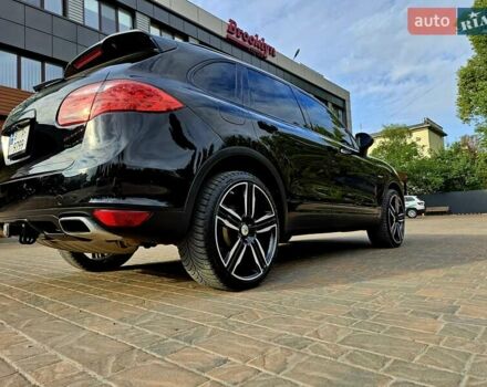 Порше Каен 2013 в Полтаве на Automoto.ua Черный Порше Каен, объемом двигателя 2.97 л и пробегом 258 тыс. км за 20950 $, фото 41 на Automoto.ua