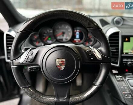 Чорний Порше Cayenne, об'ємом двигуна 4.8 л та пробігом 160 тис. км за 23000 $, фото 11 на Automoto.ua