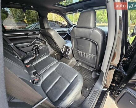 Порше Каен 2013 в Полтаве на Automoto.ua Черный Порше Каен, объемом двигателя 2.97 л и пробегом 258 тыс. км за 20950 $, фото 69 на Automoto.ua