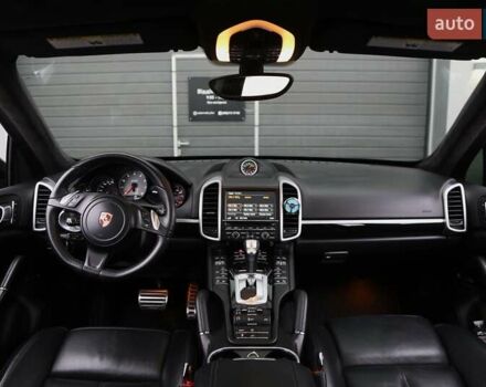 Черный Порше Каен, объемом двигателя 4.81 л и пробегом 152 тыс. км за 21900 $, фото 13 на Automoto.ua