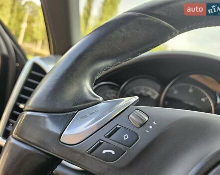 Порше Каен 2013 в Полтаве на Automoto.ua Черный Порше Каен, объемом двигателя 2.97 л и пробегом 258 тыс. км за 20950 $, фото 110 на Automoto.ua