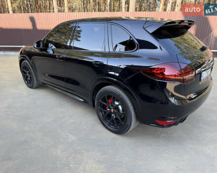 Черный Порше Каен, объемом двигателя 4.8 л и пробегом 270 тыс. км за 17500 $, фото 26 на Automoto.ua