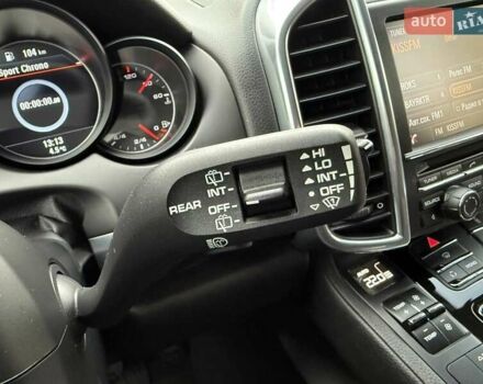 Чорний Порше Cayenne, об'ємом двигуна 3.6 л та пробігом 186 тис. км за 23490 $, фото 24 на Automoto.ua