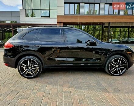 Порше Каен 2013 в Полтаве на Automoto.ua Черный Порше Каен, объемом двигателя 2.97 л и пробегом 258 тыс. км за 20950 $, фото 40 на Automoto.ua