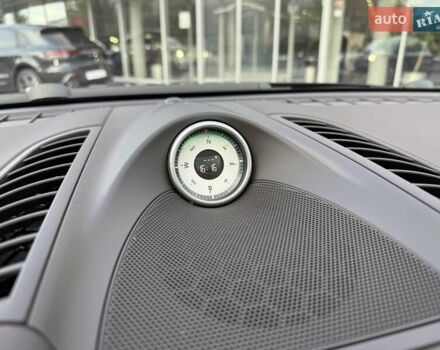 Черный Порше Каен, объемом двигателя 4.81 л и пробегом 43 тыс. км за 53000 $, фото 51 на Automoto.ua