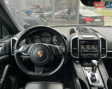 Чорний Порше Cayenne, об'ємом двигуна 3.6 л та пробігом 186 тис. км за 23490 $, фото 9 на Automoto.ua