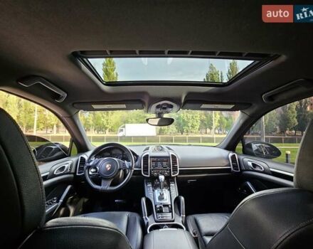 Порше Каен 2013 в Полтаве на Automoto.ua Черный Порше Каен, объемом двигателя 2.97 л и пробегом 258 тыс. км за 20950 $, фото 81 на Automoto.ua
