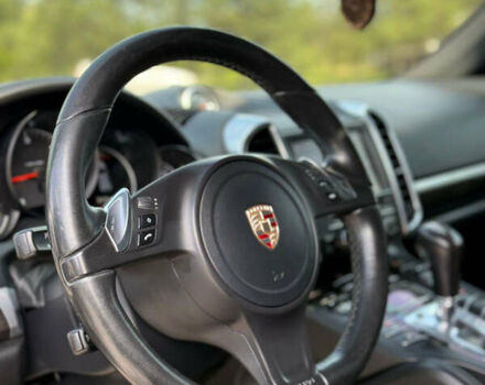 Чорний Порше Cayenne, об'ємом двигуна 2.97 л та пробігом 248 тис. км за 22300 $, фото 13 на Automoto.ua