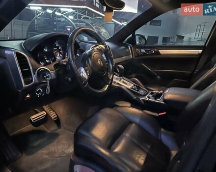 Черный Порше Каен, объемом двигателя 3.6 л и пробегом 252 тыс. км за 25999 $, фото 23 на Automoto.ua
