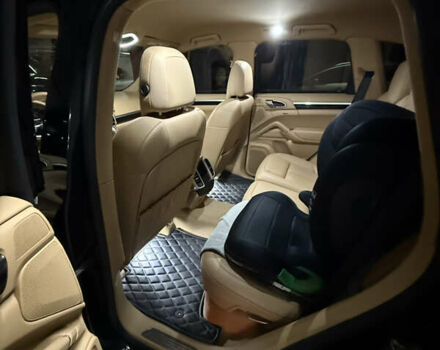 Чорний Порше Cayenne, об'ємом двигуна 2.97 л та пробігом 169 тис. км за 31900 $, фото 19 на Automoto.ua