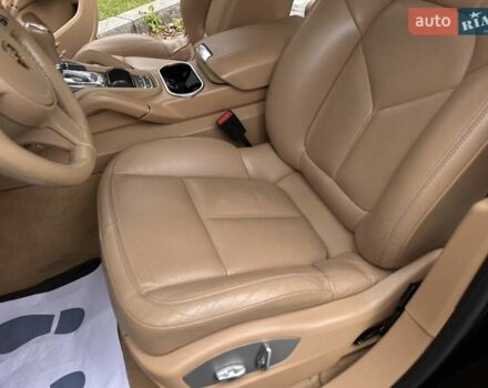 Чорний Порше Cayenne, об'ємом двигуна 3 л та пробігом 169 тис. км за 22888 $, фото 69 на Automoto.ua