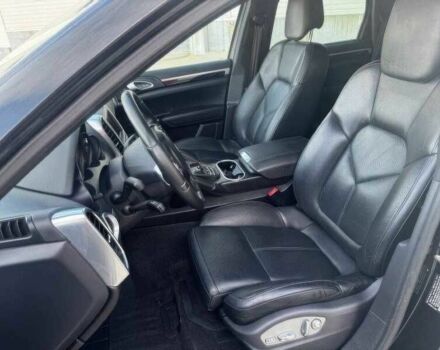 Черный Порше Каен, объемом двигателя 3.6 л и пробегом 132 тыс. км за 14900 $, фото 9 на Automoto.ua