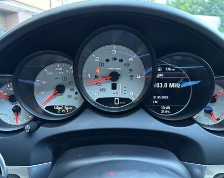 Черный Порше Каен, объемом двигателя 4.2 л и пробегом 137 тыс. км за 40000 $, фото 7 на Automoto.ua