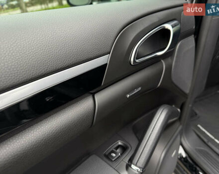 Чорний Порше Cayenne, об'ємом двигуна 3.6 л та пробігом 156 тис. км за 22300 $, фото 34 на Automoto.ua