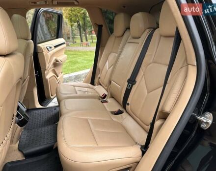 Чорний Порше Cayenne, об'ємом двигуна 3 л та пробігом 169 тис. км за 22888 $, фото 85 на Automoto.ua