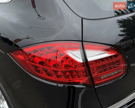 Чорний Порше Cayenne, об'ємом двигуна 3.6 л та пробігом 156 тис. км за 22300 $, фото 6 на Automoto.ua