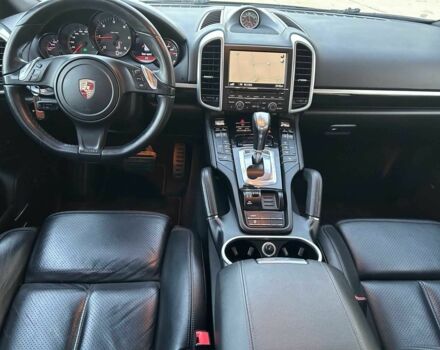 Черный Порше Каен, объемом двигателя 0 л и пробегом 55 тыс. км за 18000 $, фото 17 на Automoto.ua