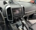 Чорний Порше Cayenne, об'ємом двигуна 3 л та пробігом 286 тис. км за 22000 $, фото 32 на Automoto.ua