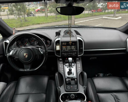 Чорний Порше Cayenne, об'ємом двигуна 3.6 л та пробігом 156 тис. км за 22300 $, фото 37 на Automoto.ua