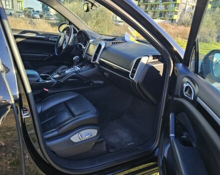 Чорний Порше Cayenne, об'ємом двигуна 3.6 л та пробігом 248 тис. км за 25525 $, фото 6 на Automoto.ua