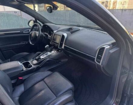 Черный Порше Каен, объемом двигателя 3.6 л и пробегом 132 тыс. км за 14900 $, фото 17 на Automoto.ua