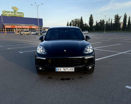 Черный Порше Каен, объемом двигателя 2.97 л и пробегом 230 тыс. км за 29999 $, фото 71 на Automoto.ua