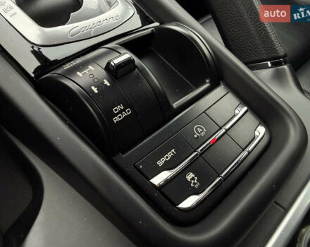 Чорний Порше Cayenne, об'ємом двигуна 3.6 л та пробігом 156 тис. км за 22300 $, фото 28 на Automoto.ua
