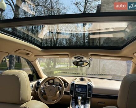 Черный Порше Каен, объемом двигателя 3 л и пробегом 165 тыс. км за 21500 $, фото 22 на Automoto.ua