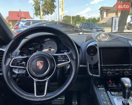 Черный Порше Каен, объемом двигателя 3 л и пробегом 142 тыс. км за 33000 $, фото 23 на Automoto.ua