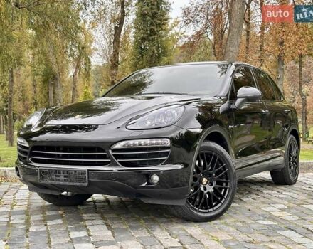 Чорний Порше Cayenne, об'ємом двигуна 3 л та пробігом 169 тис. км за 22888 $, фото 26 на Automoto.ua