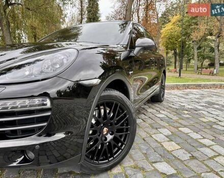 Чорний Порше Cayenne, об'ємом двигуна 3 л та пробігом 169 тис. км за 22888 $, фото 30 на Automoto.ua