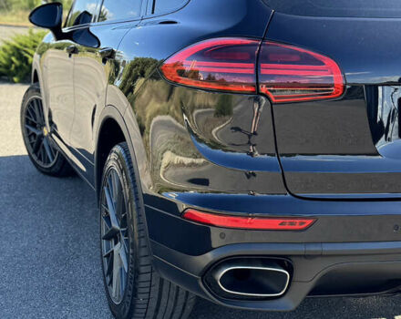 Чорний Порше Cayenne, об'ємом двигуна 3 л та пробігом 159 тис. км за 28500 $, фото 11 на Automoto.ua