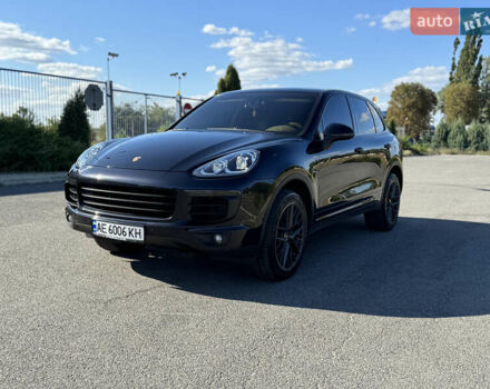 Чорний Порше Cayenne, об'ємом двигуна 3 л та пробігом 159 тис. км за 28500 $, фото 5 на Automoto.ua