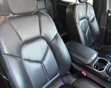 Черный Порше Каен, объемом двигателя 0 л и пробегом 55 тыс. км за 18000 $, фото 14 на Automoto.ua