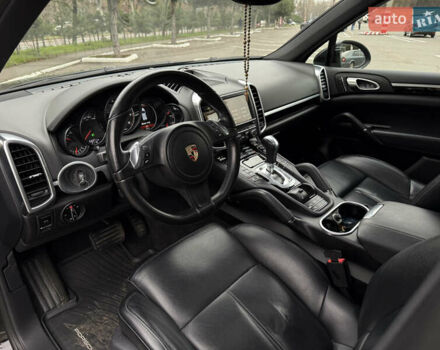 Чорний Порше Cayenne, об'ємом двигуна 3.6 л та пробігом 156 тис. км за 22300 $, фото 13 на Automoto.ua