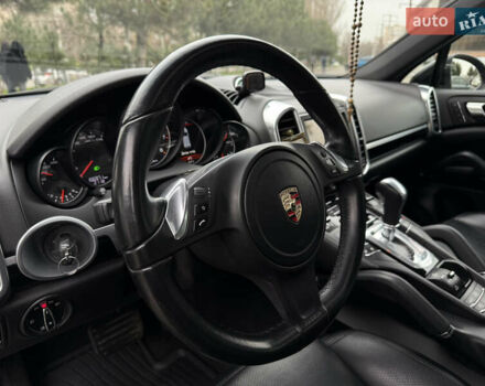 Чорний Порше Cayenne, об'ємом двигуна 3.6 л та пробігом 156 тис. км за 22300 $, фото 19 на Automoto.ua